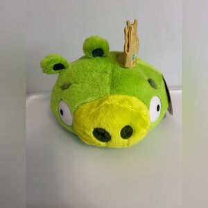 Rare Angry Birds Green King Pig Plush with Crown. New with Tags.
